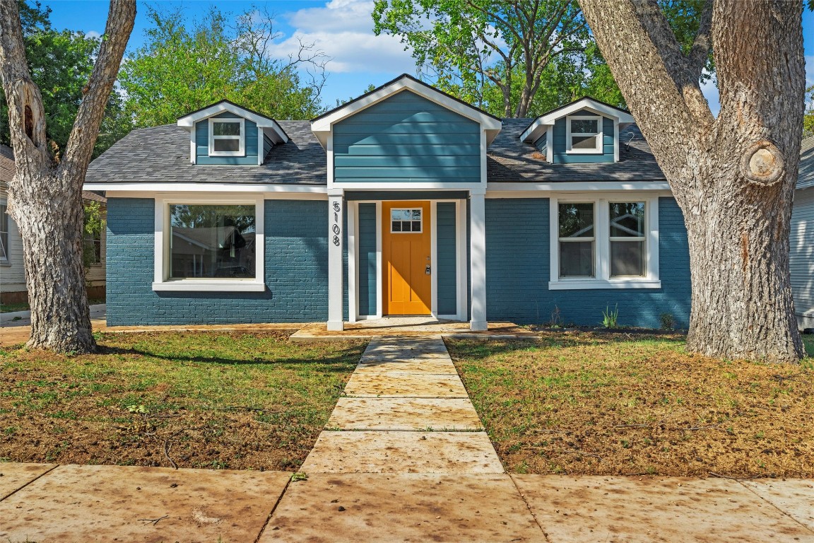 5108 Calmont Avenue Fort Worth TX 76107