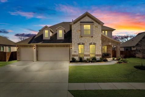 1031 Elmwood Drive Justin TX 76247