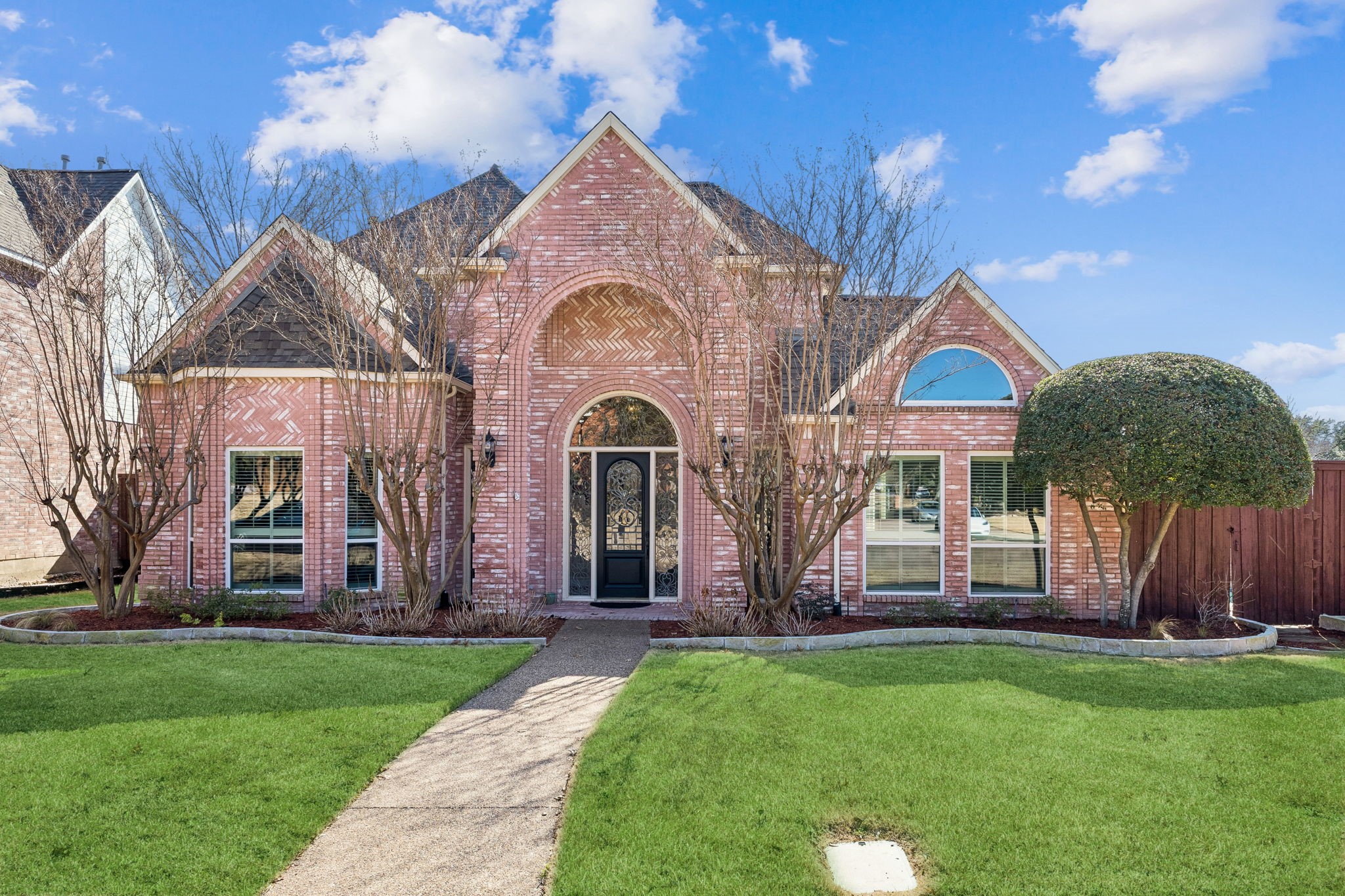 18016 Benchmark Drive Dallas TX 75252