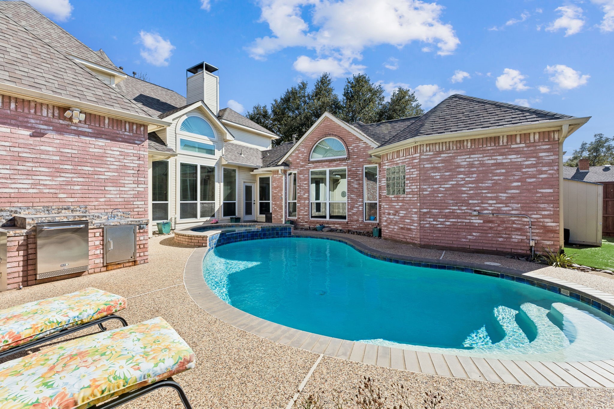 18016 Benchmark Drive Dallas TX 75252