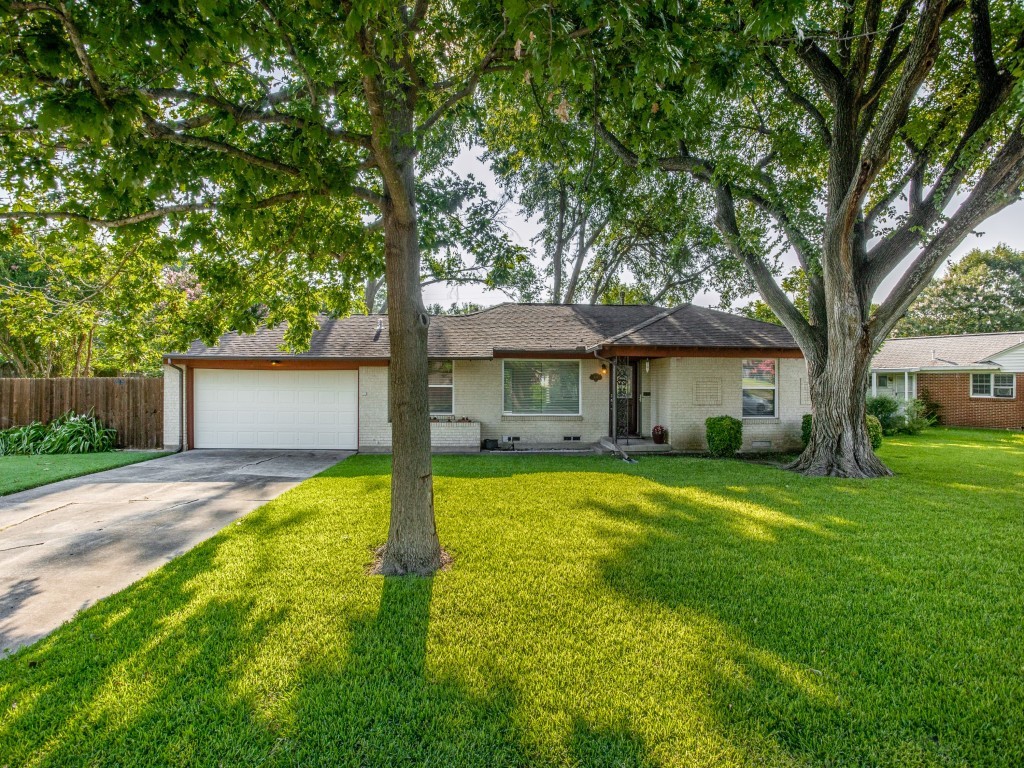 1618 Marion Drive Garland TX 75042