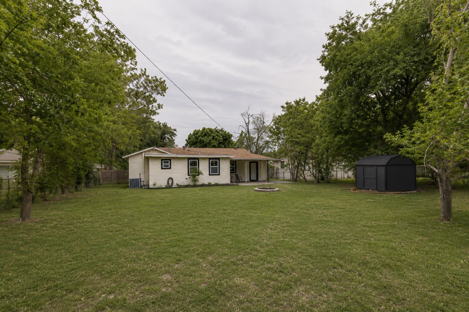 5113 Nadine Drive Haltom City TX 76117
