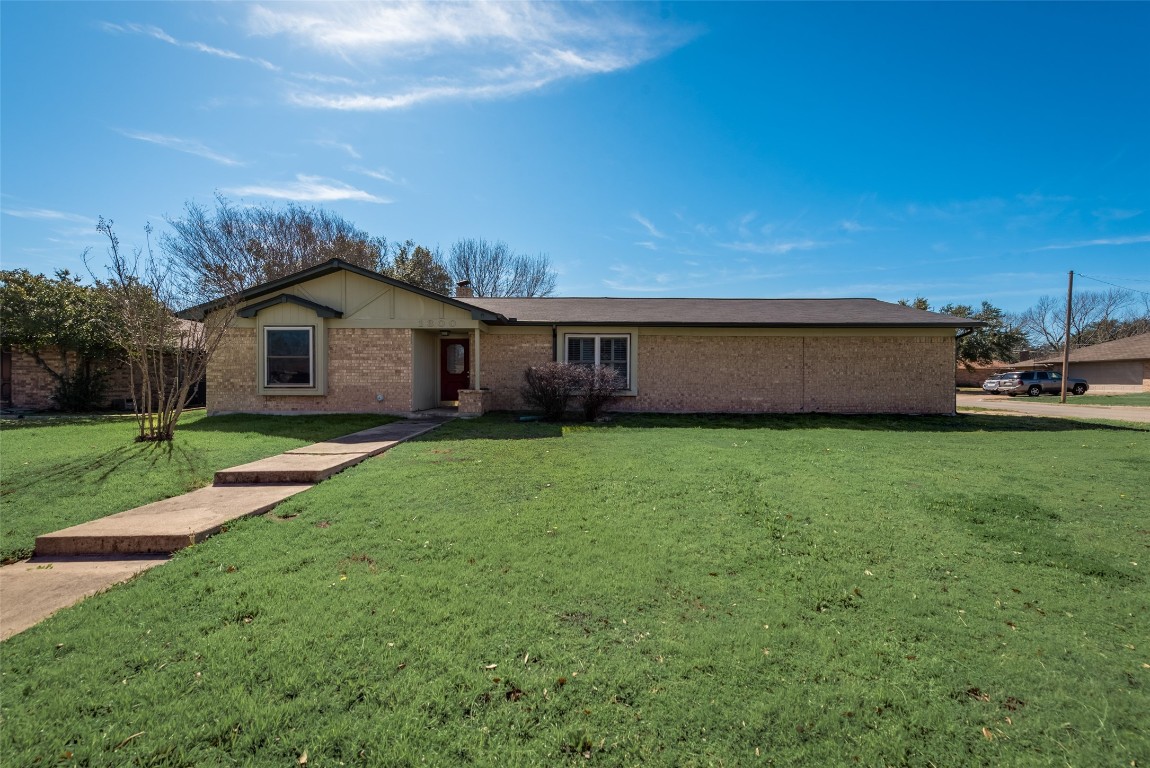 1300 Juniper Lane Benbrook TX 76126