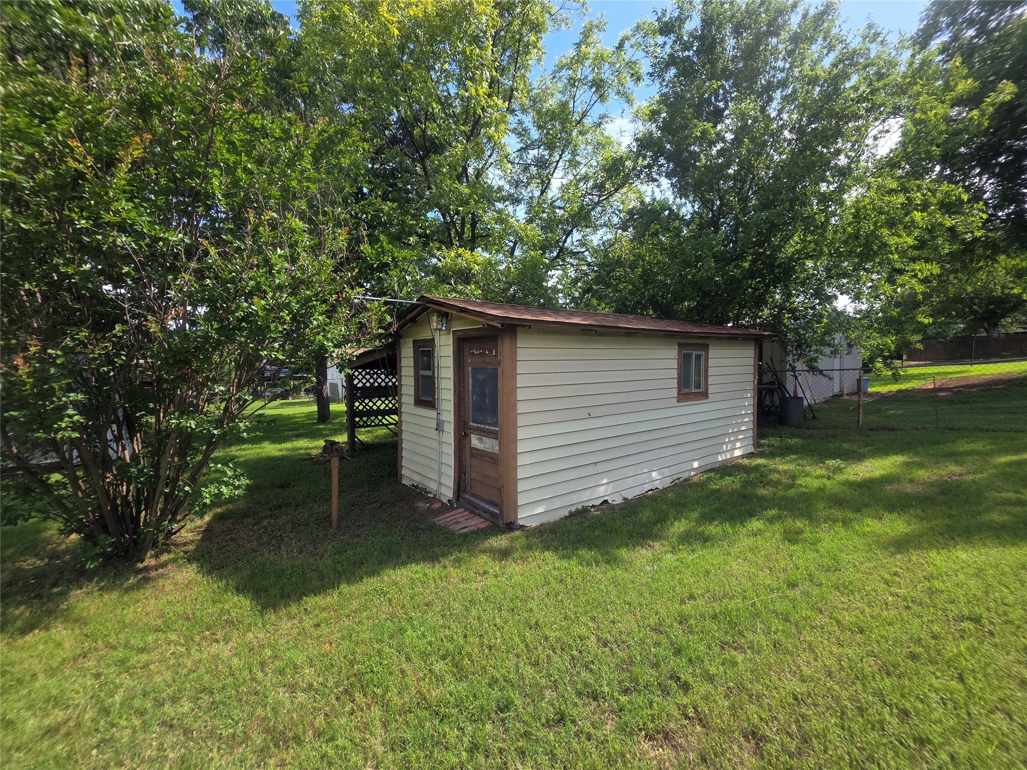 1213 Hillcrest Drive Graham TX 76450