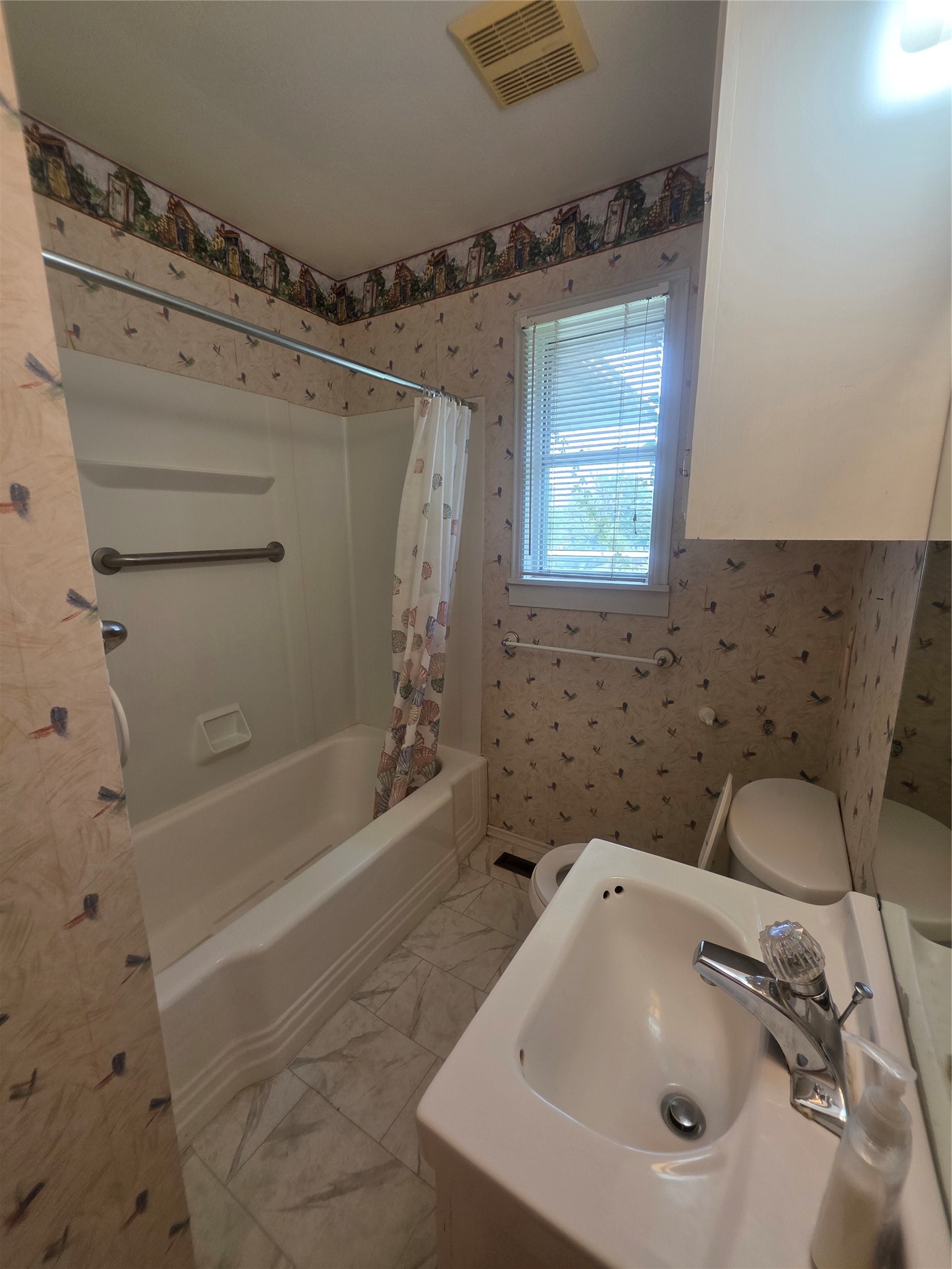 1213 Hillcrest Drive Graham TX 76450
