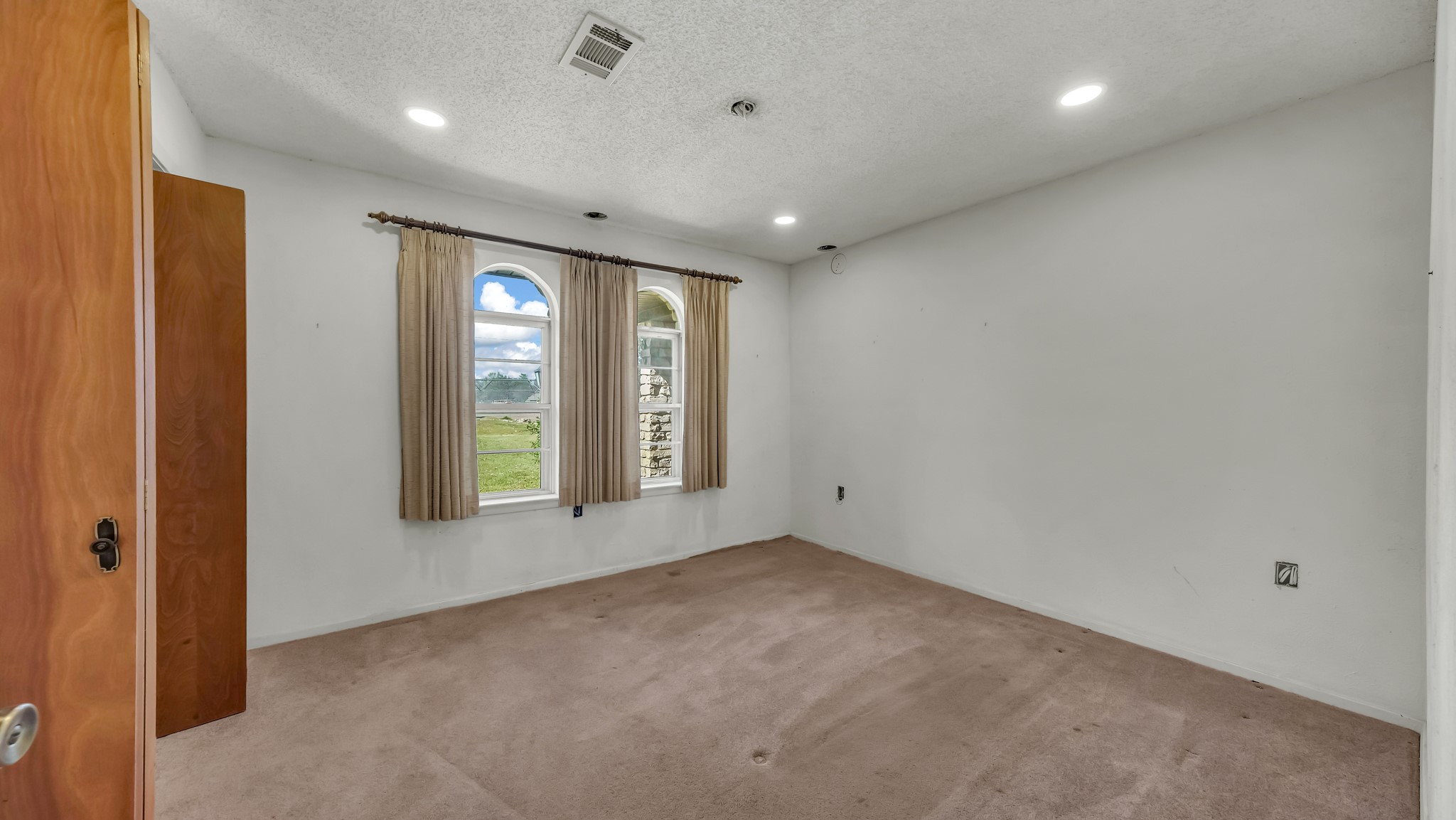 117 Casas Del Sur Street Granbury TX 76049