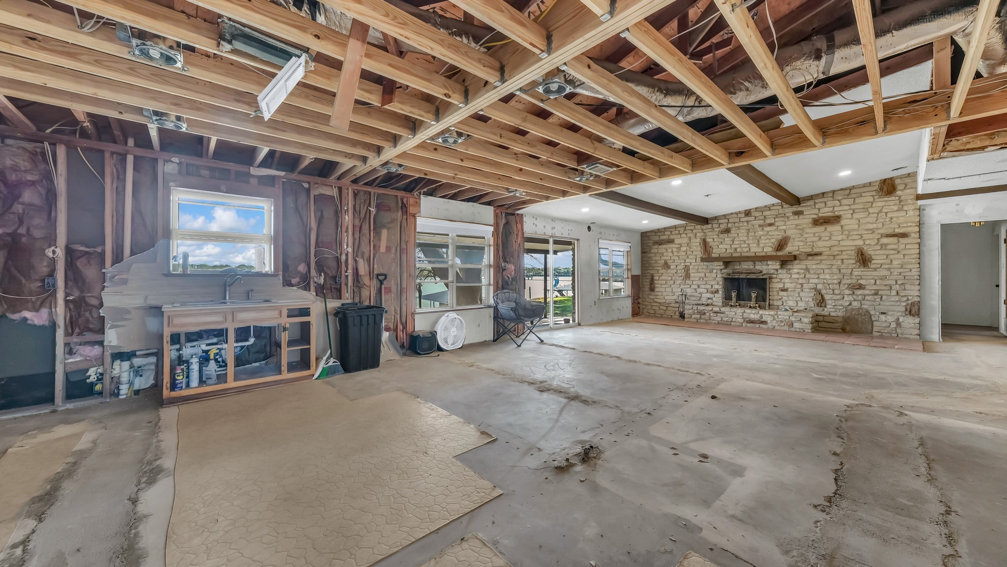 117 Casas Del Sur Street Granbury TX 76049