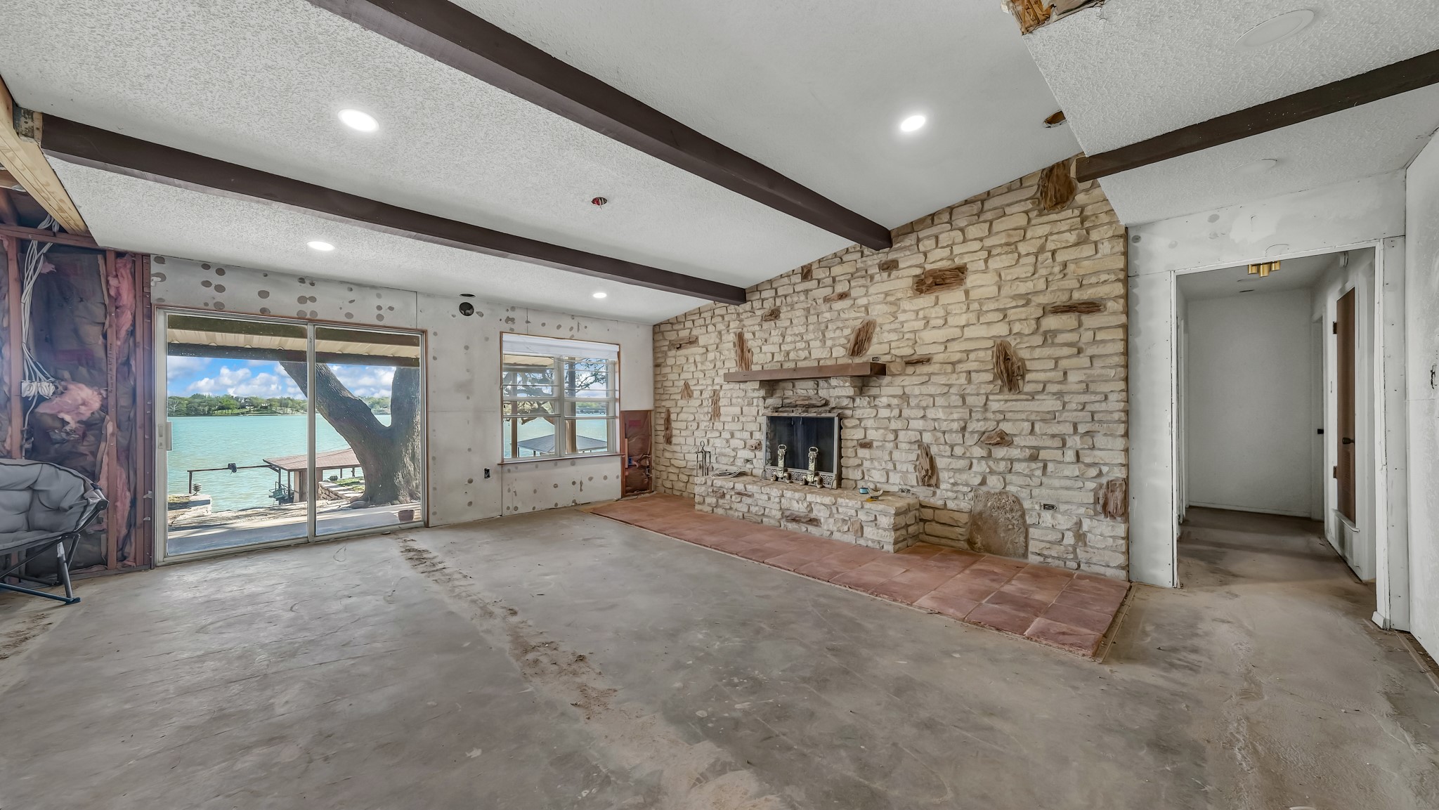 117 Casas Del Sur Street Granbury TX 76049