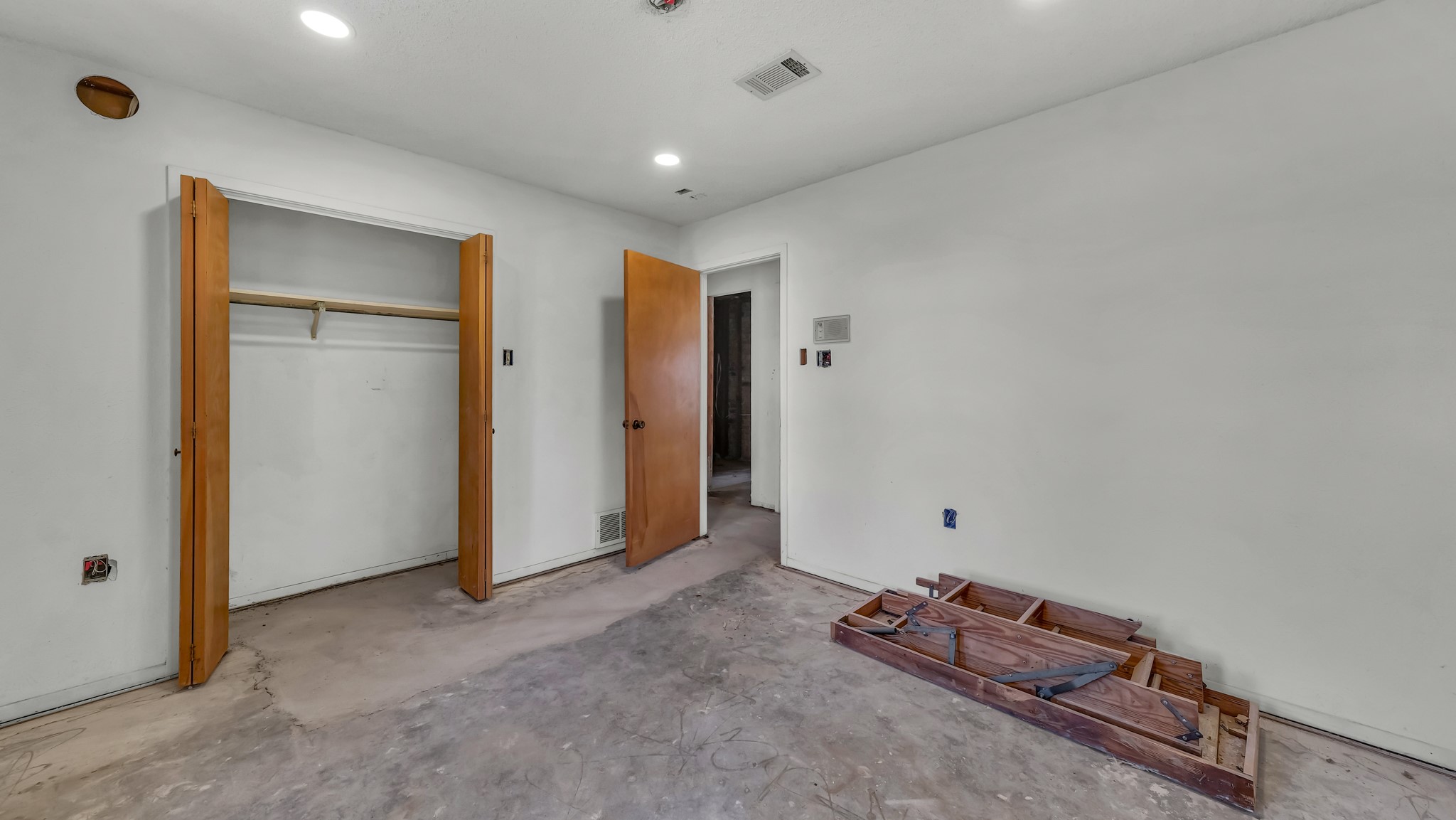 117 Casas Del Sur Street Granbury TX 76049