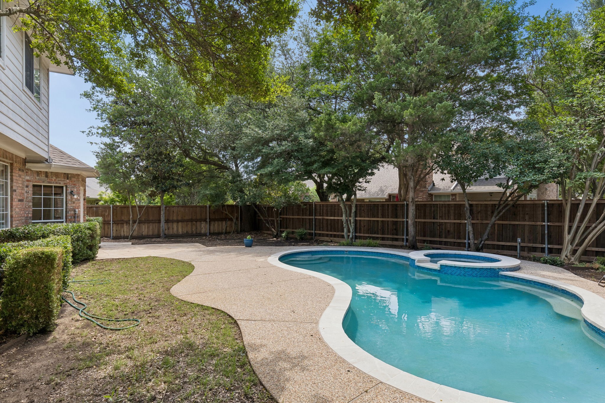 2902 Stonepointe Mckinney TX 75072