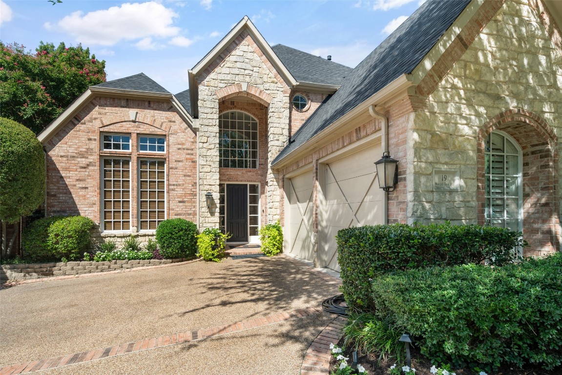19 Wooded Gate Drive Dallas TX 75230