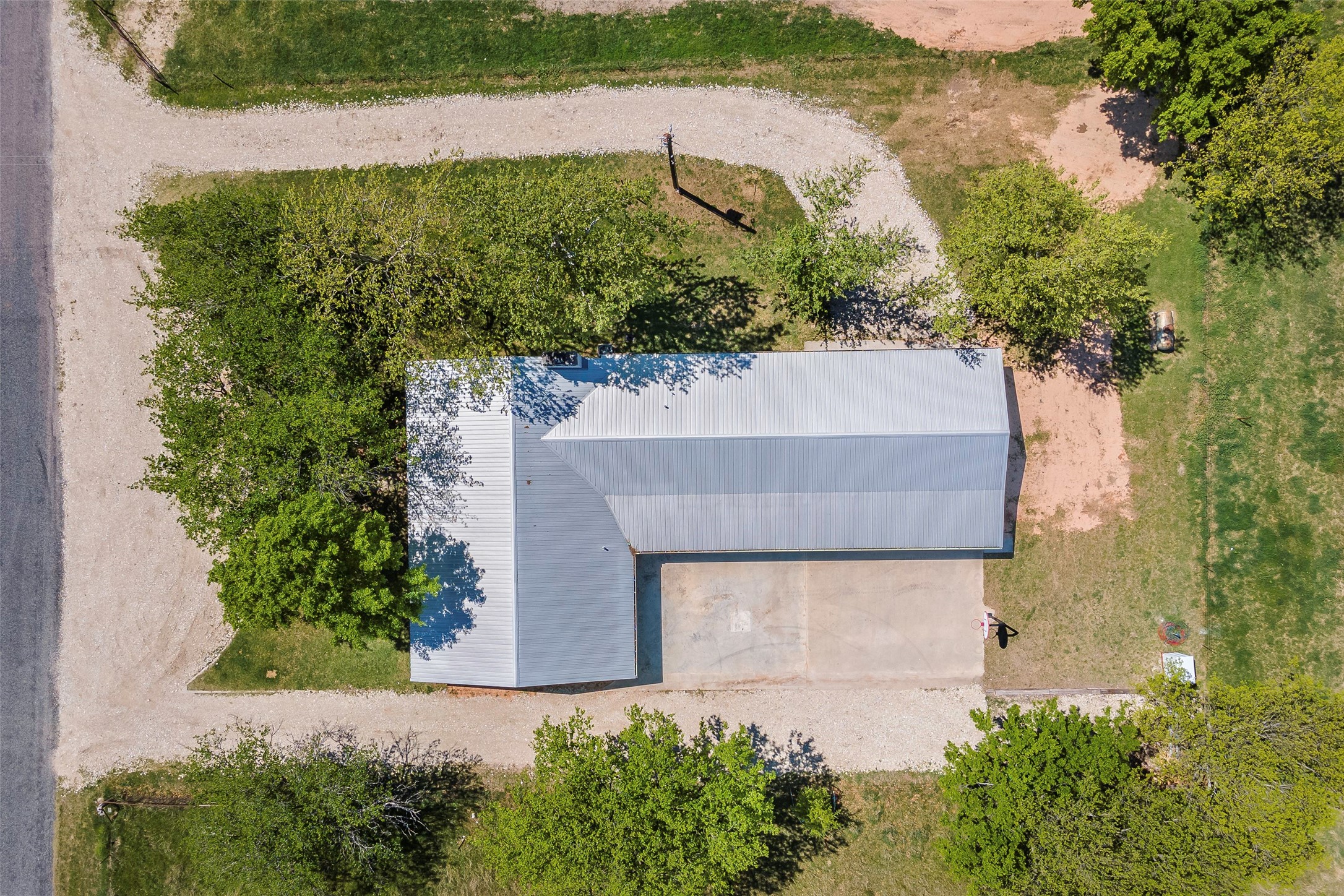 3949 County Road 302 Muenster TX 76252