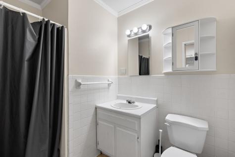 112 W Oak Street Olney TX 76374