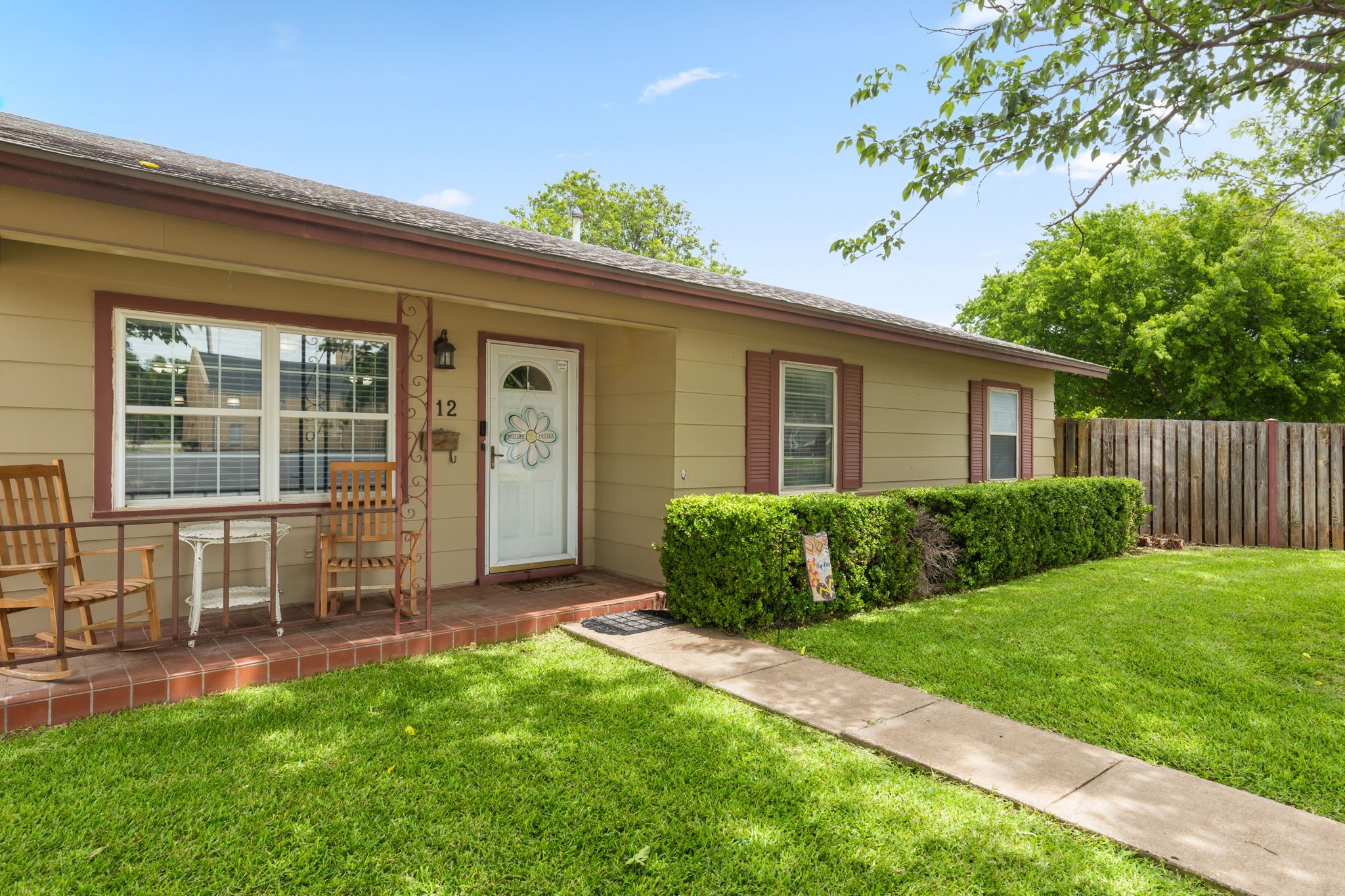 112 W Oak Street Olney TX 76374