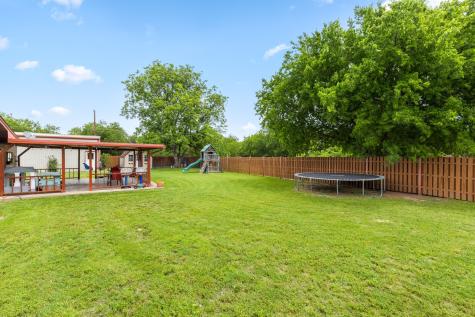 112 W Oak Street Olney TX 76374