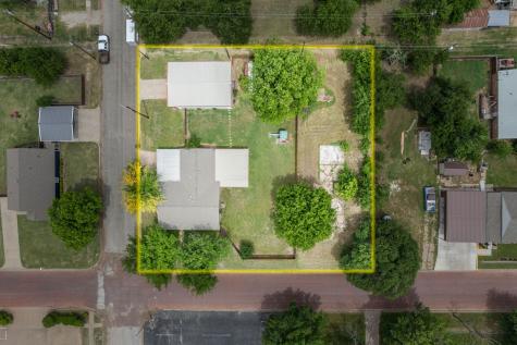 112 W Oak Street Olney TX 76374