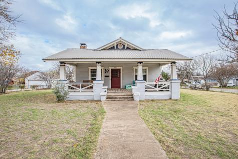 802 N Church Street Decatur TX 76234