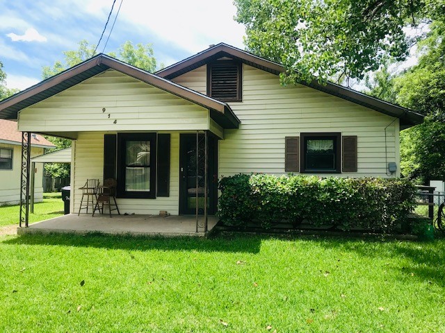 914 W Ford Street Denison TX 75020