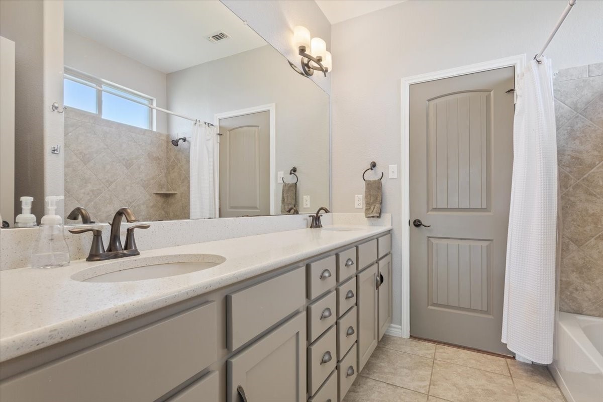 101 Rancho Lorena Drive Lorena TX 76655