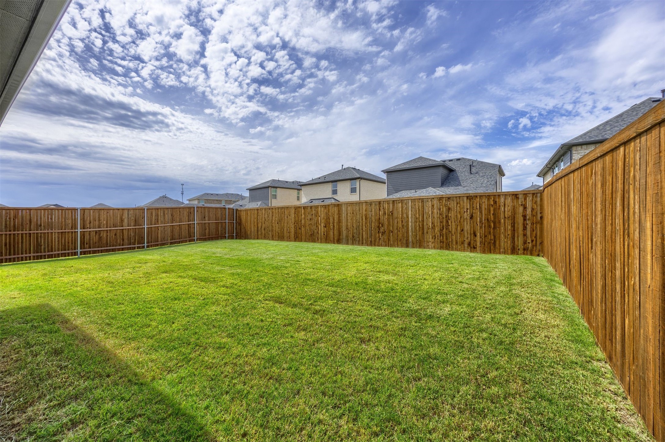 1217 Triton Drive Seagoville TX 75159