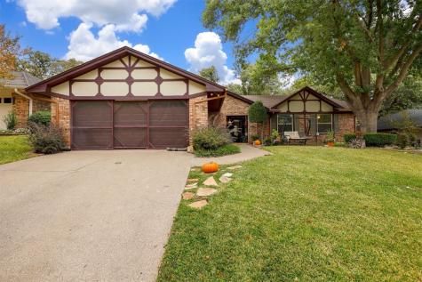 5715 Trails Edge Court Arlington TX 76017