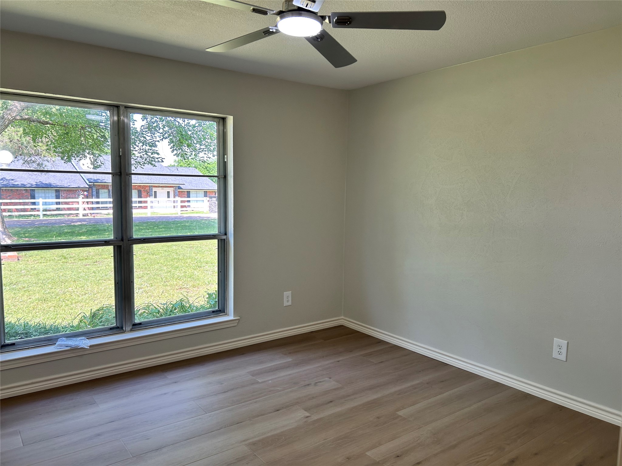 500 Curtis Road Burleson TX 76028