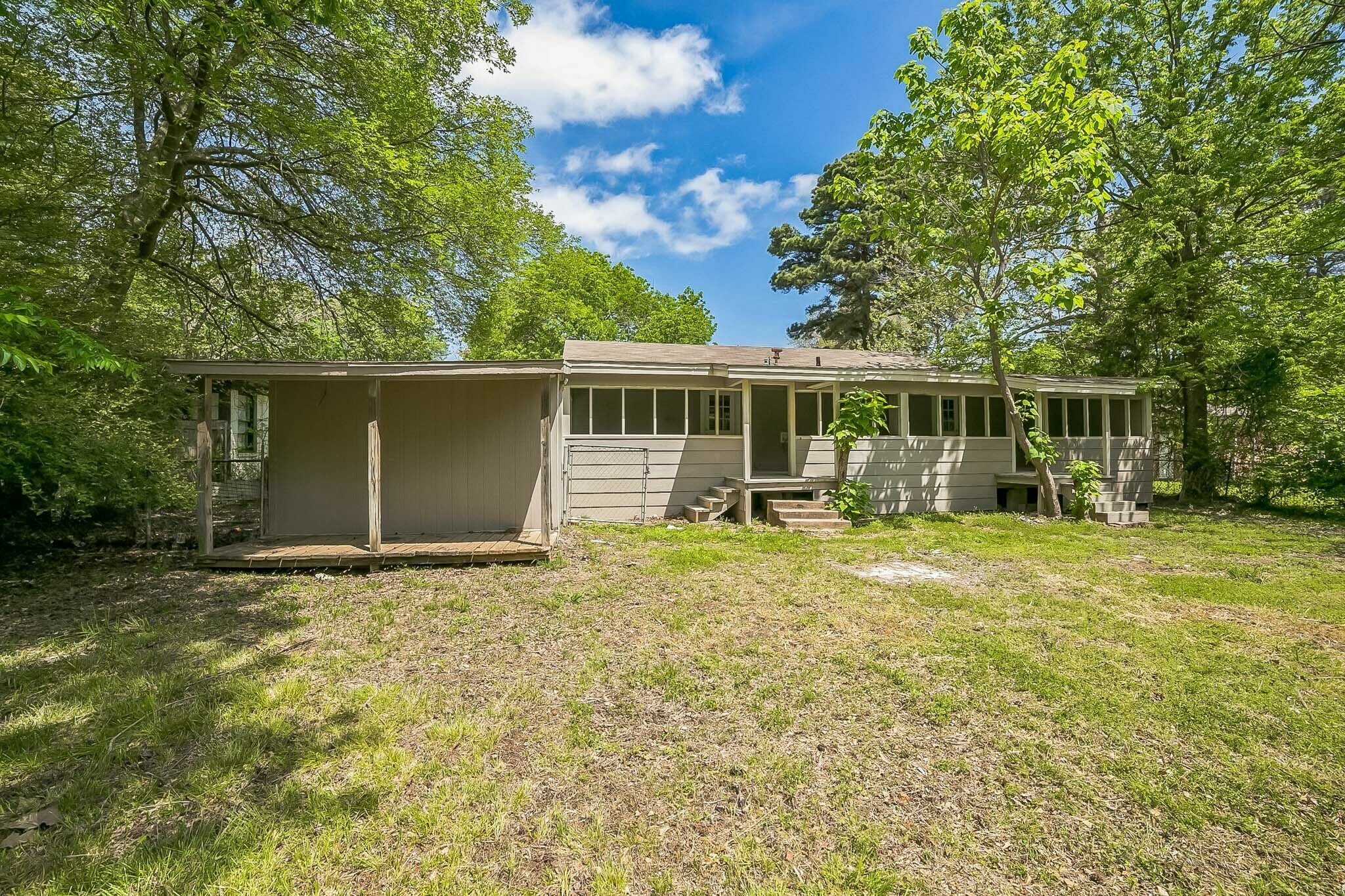 2126 Cedar Street Paris TX 75460