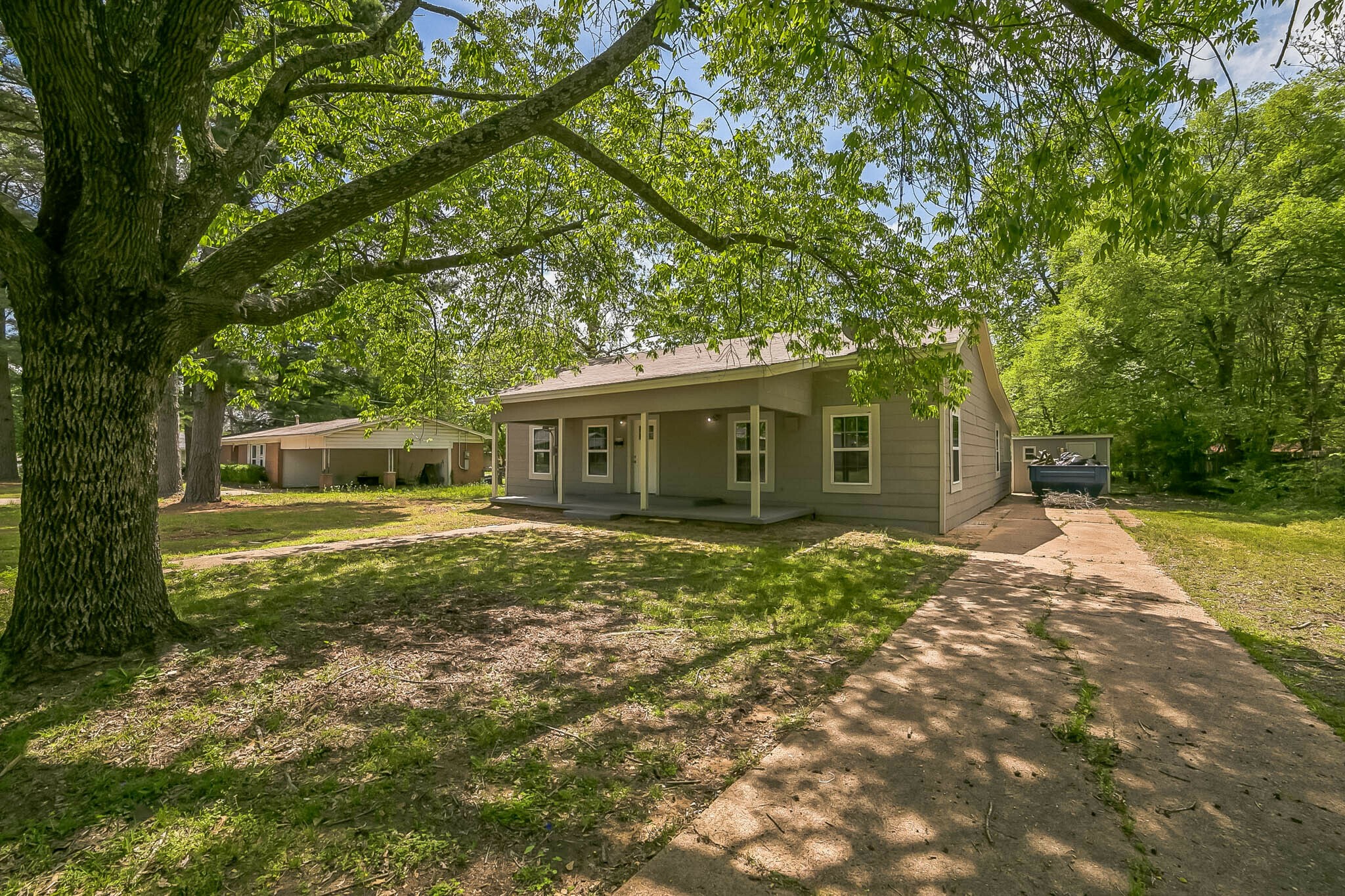 2126 Cedar Street Paris TX 75460