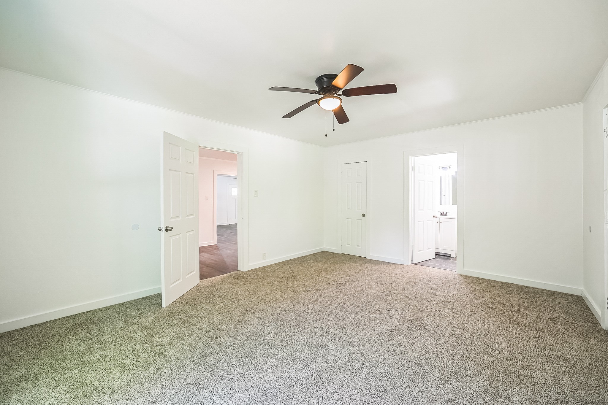 2126 Cedar Street Paris TX 75460