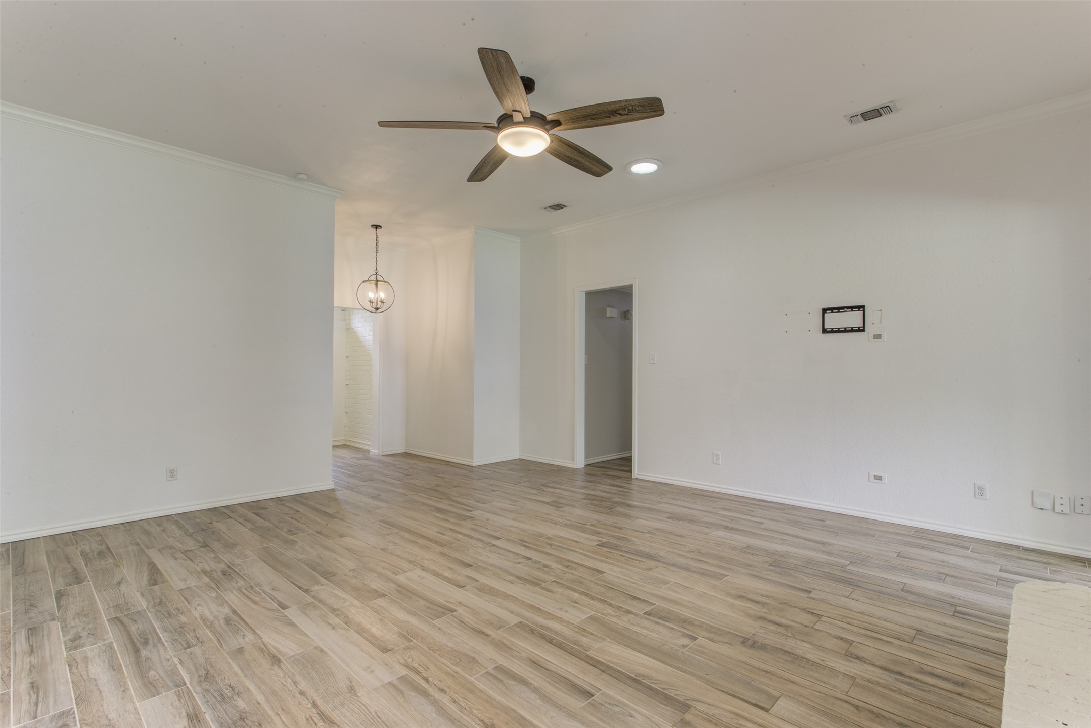 6921 Weatherwood Road Fort Worth TX 76133