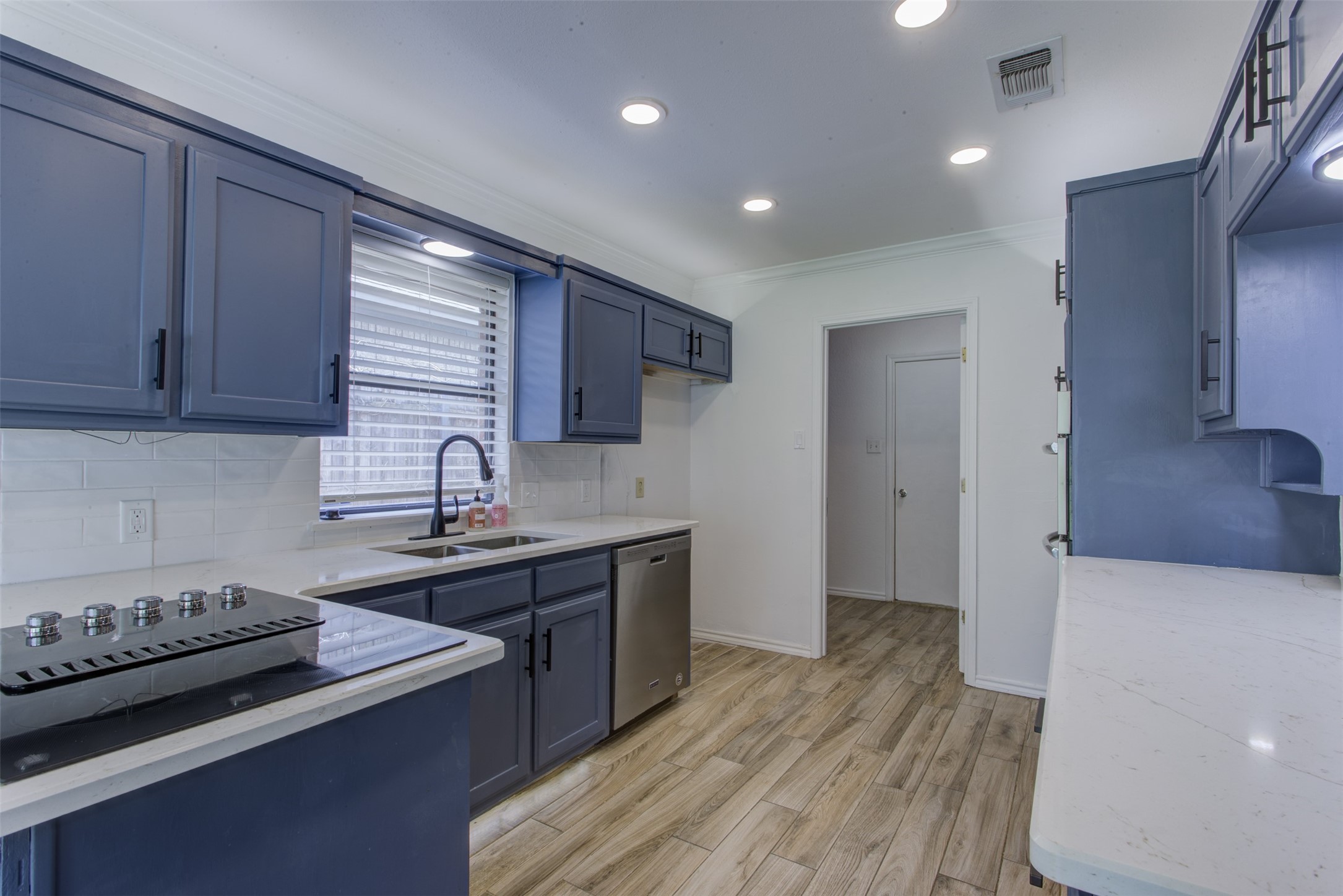 6921 Weatherwood Road Fort Worth TX 76133