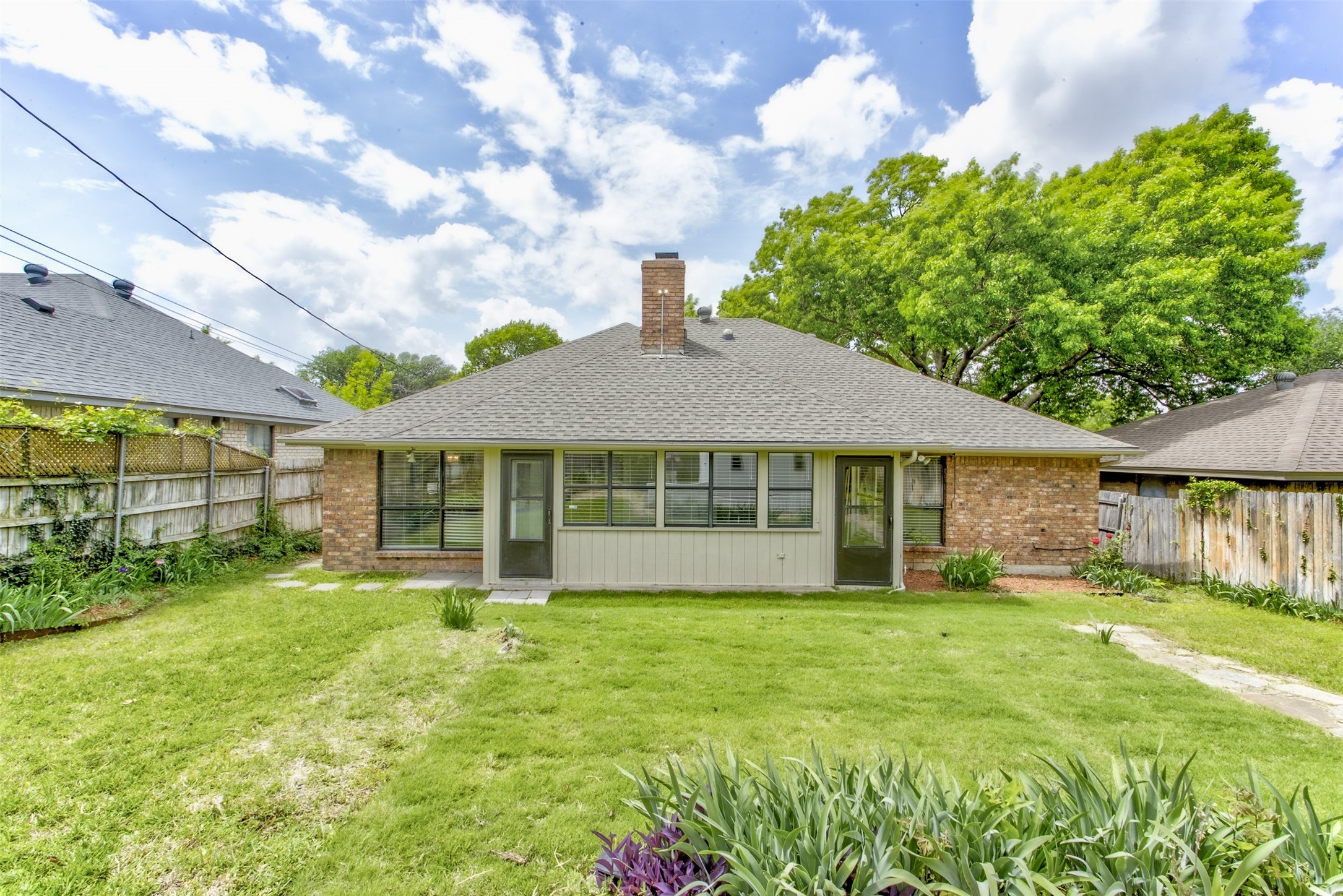 6921 Weatherwood Road Fort Worth TX 76133