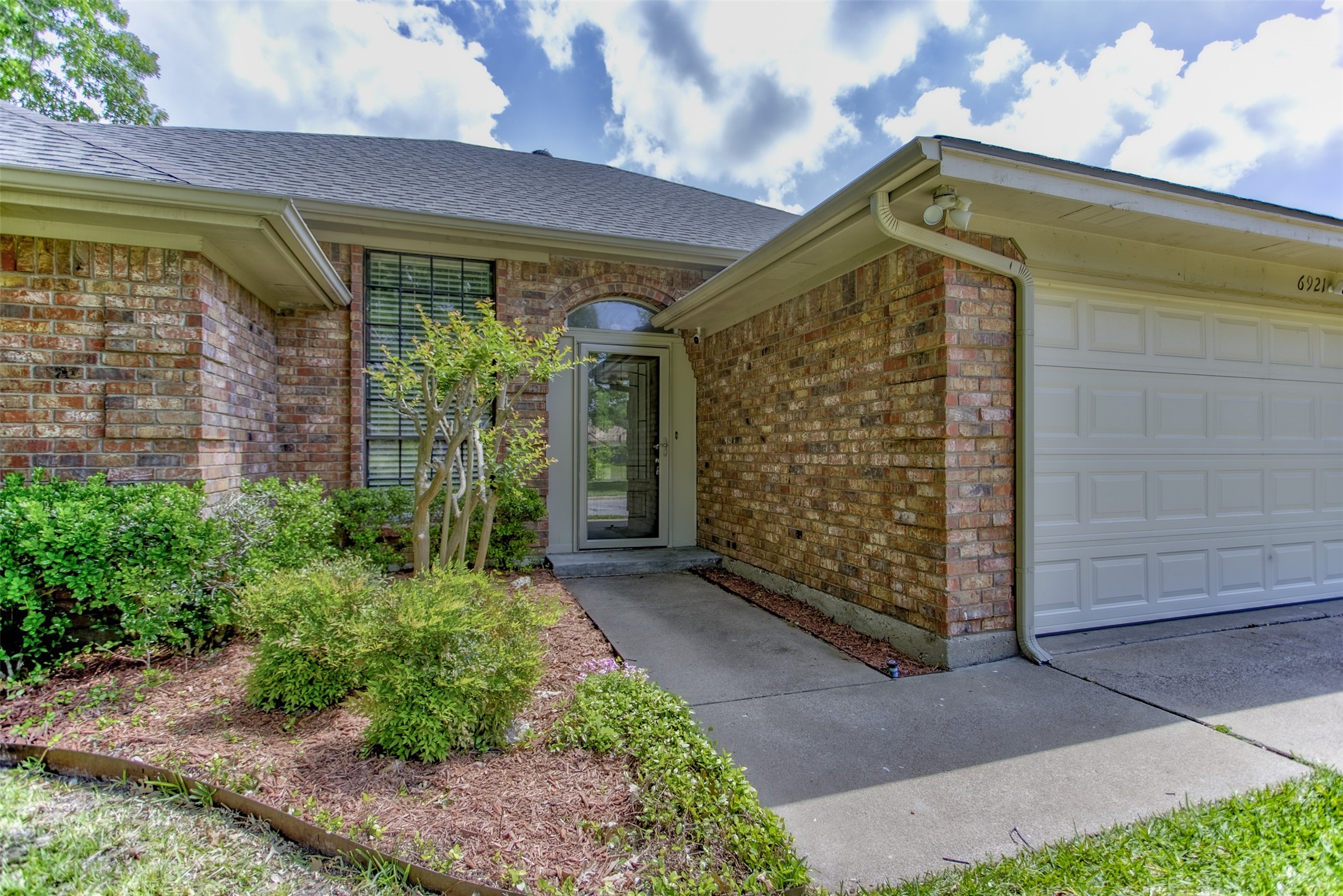 6921 Weatherwood Road Fort Worth TX 76133