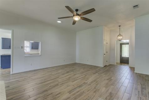 6921 Weatherwood Road Fort Worth TX 76133