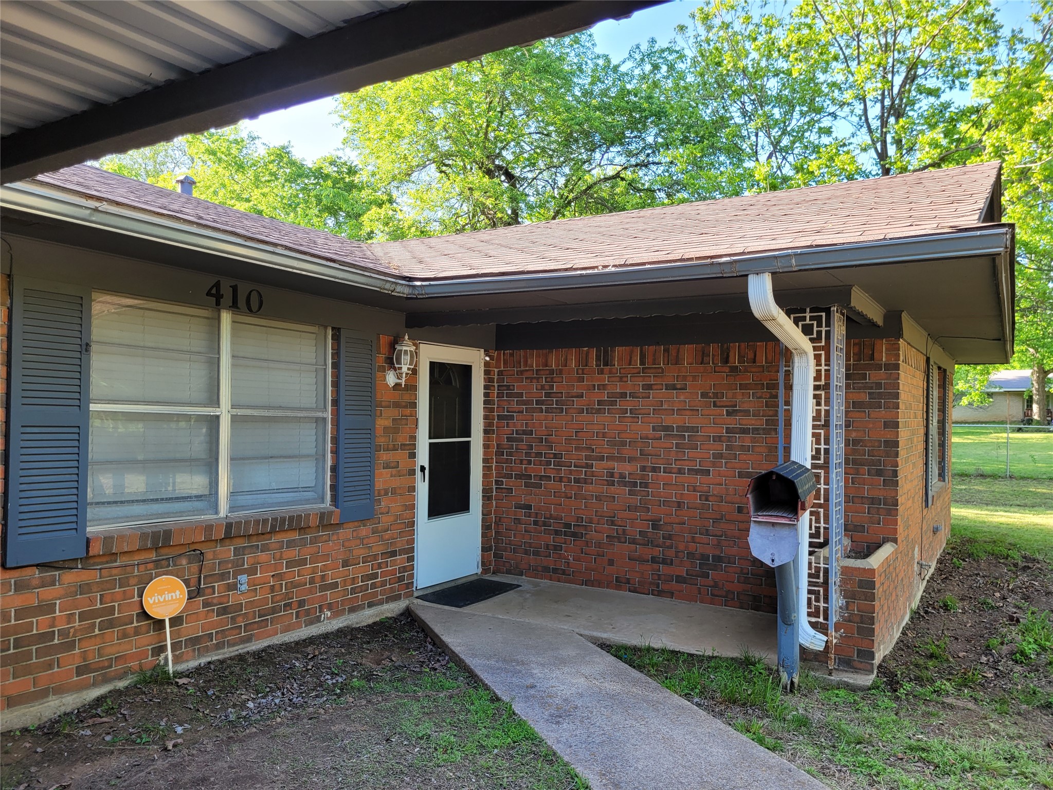 410 SW 22nd Paris TX 75460