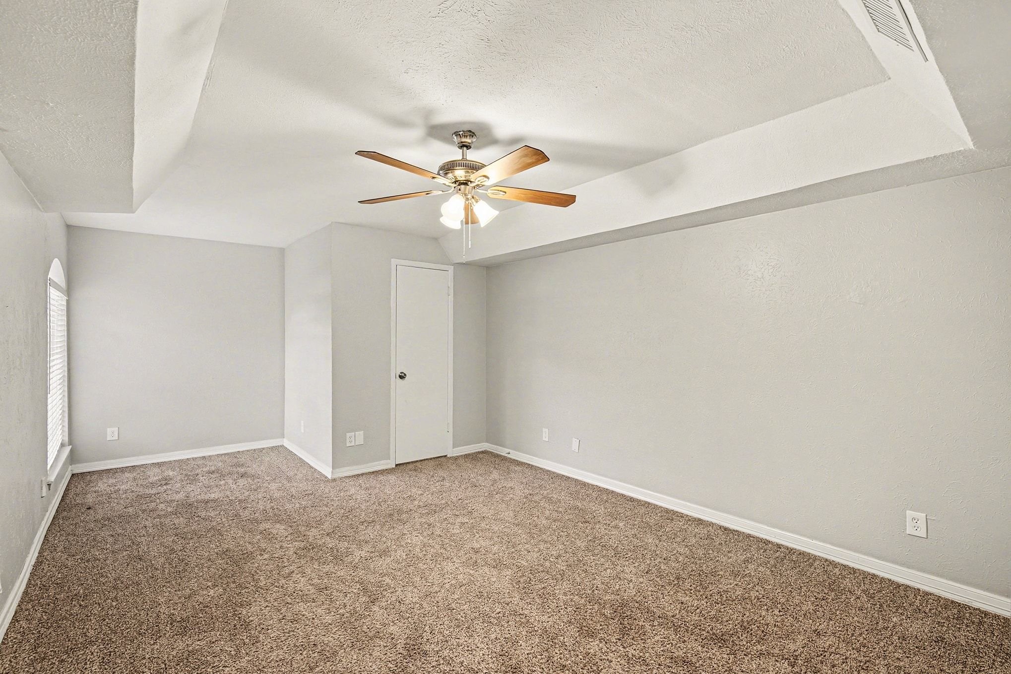 1606 Hawthorne Drive Arlington TX 76012