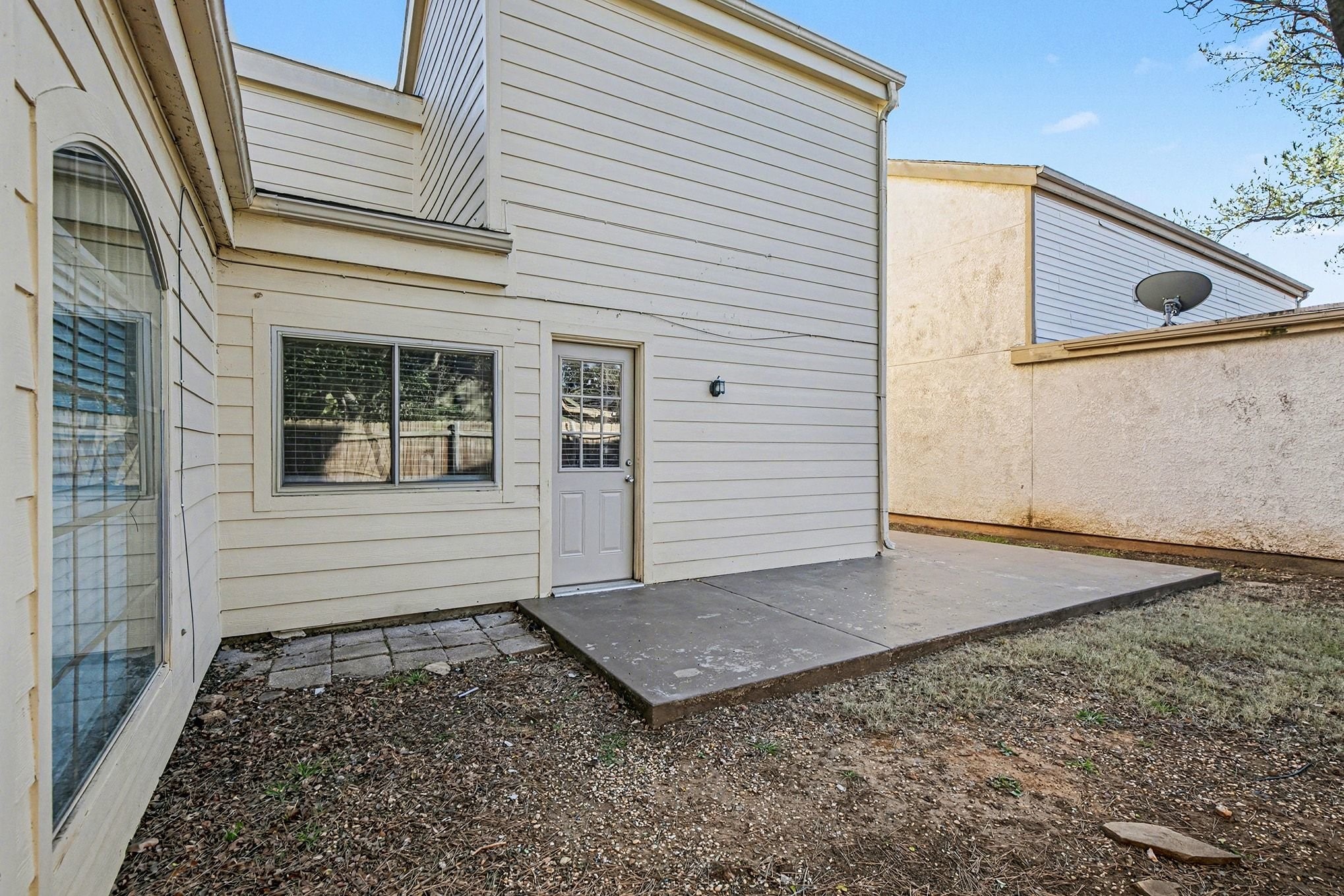 1606 Hawthorne Drive Arlington TX 76012