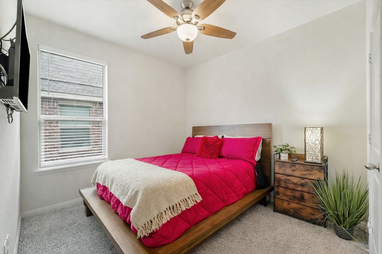 909 First Street Sanger TX 76266