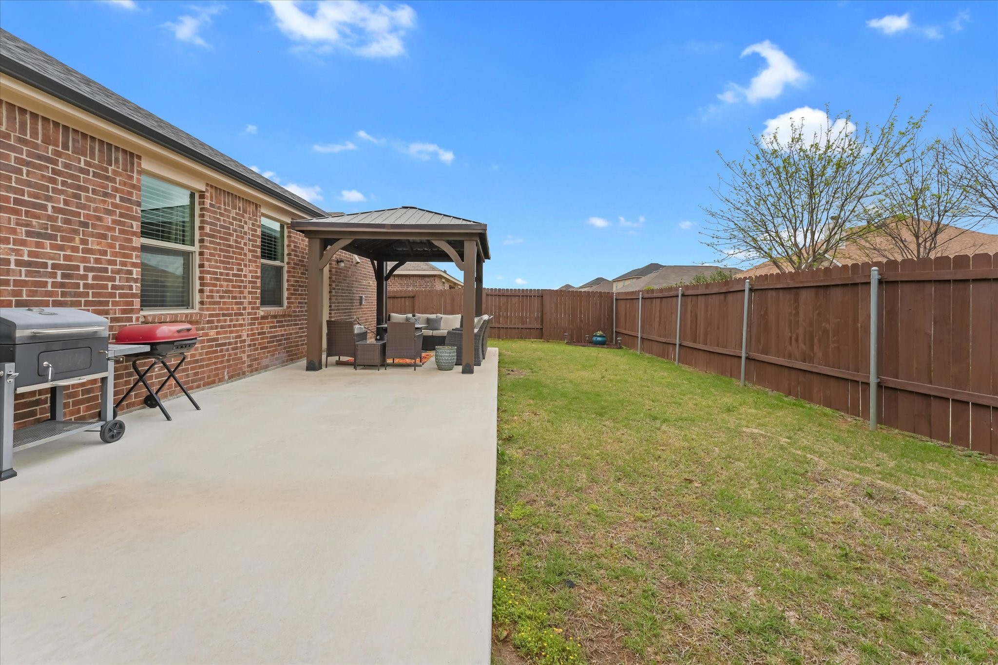 909 First Street Sanger TX 76266