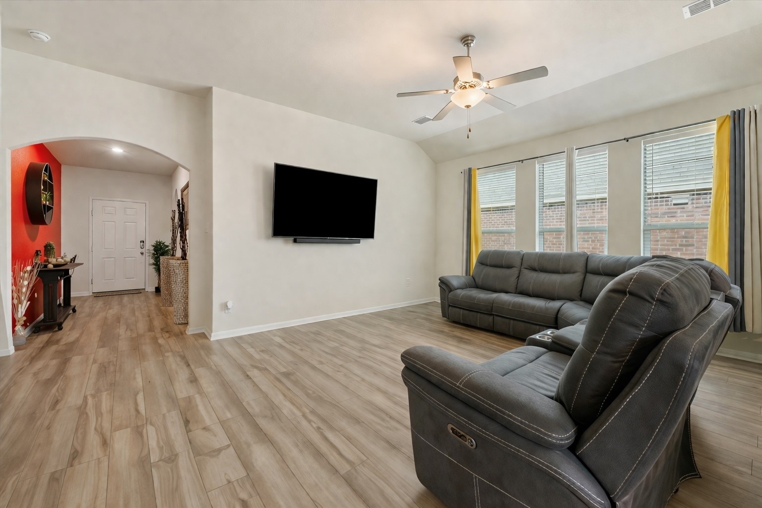 909 First Street Sanger TX 76266