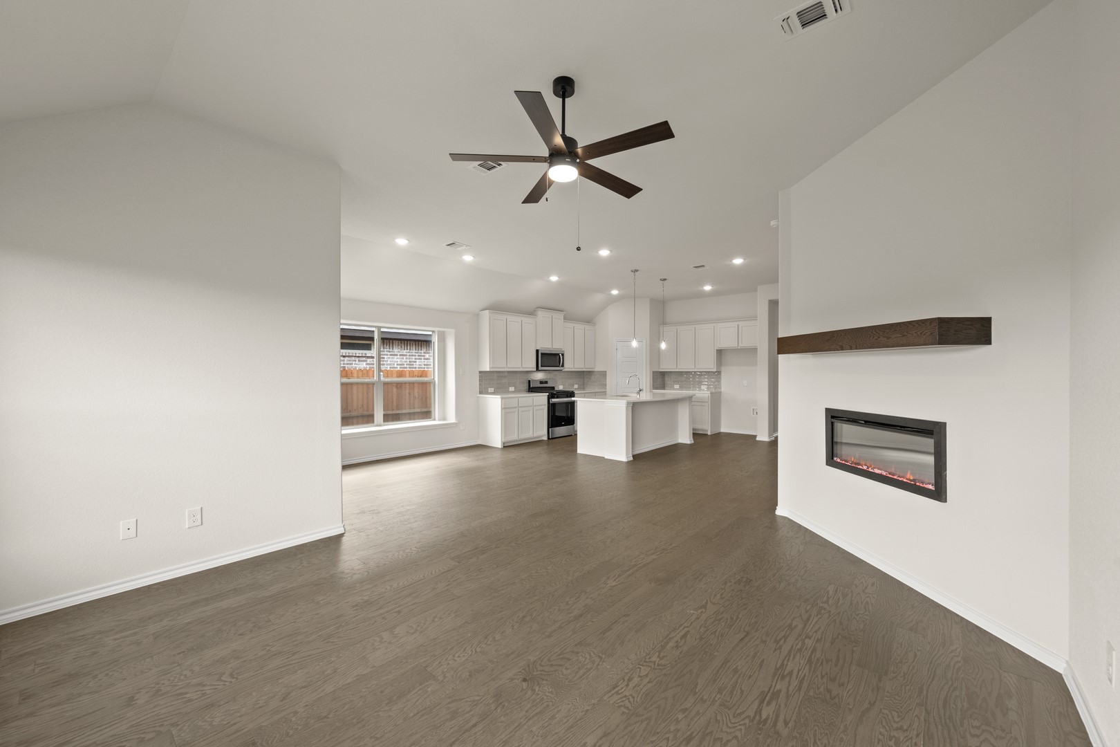 10809 Rothland Street Fort Worth TX 76036