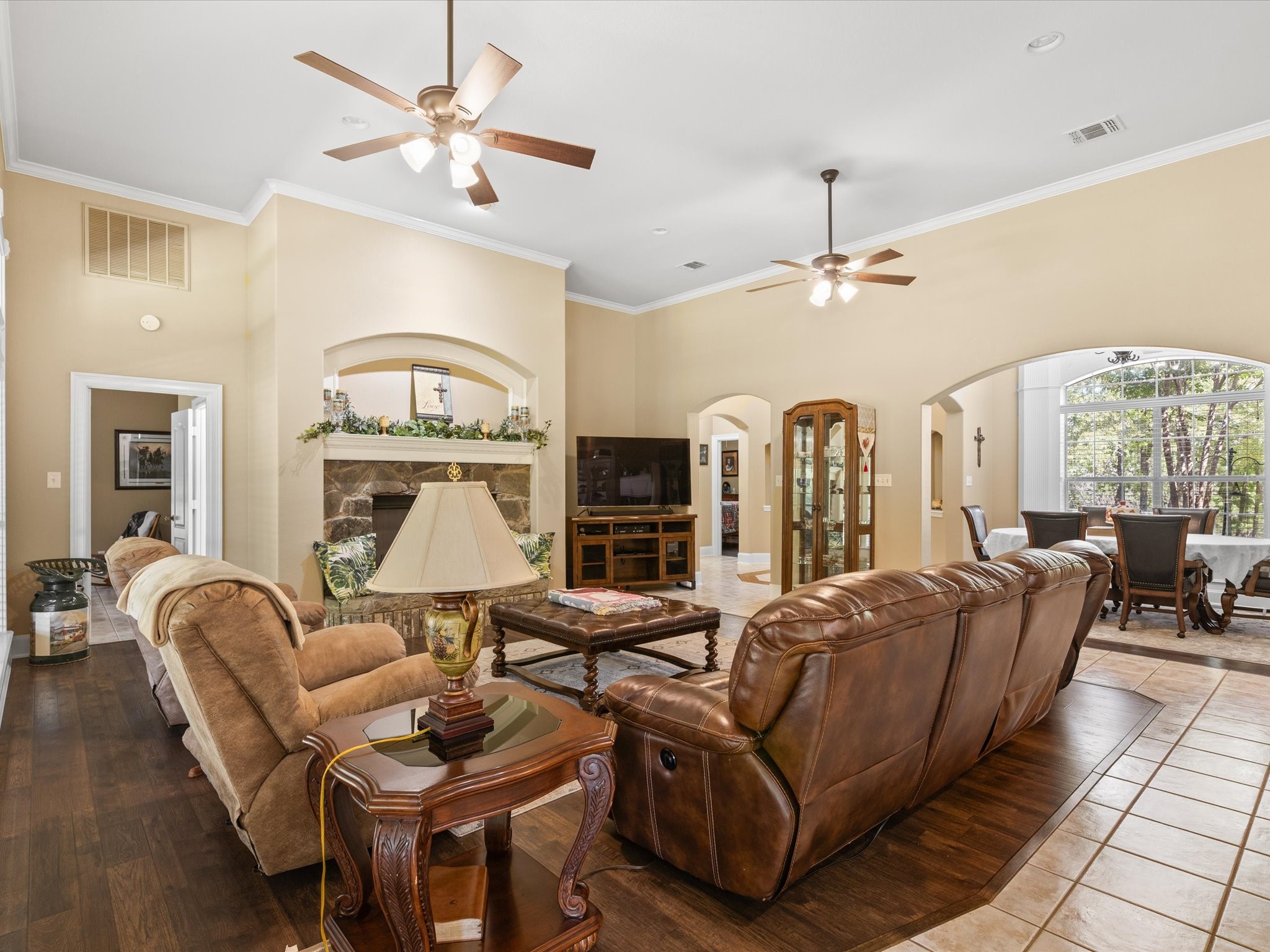 600 County Road 1790 Sunset TX 76270