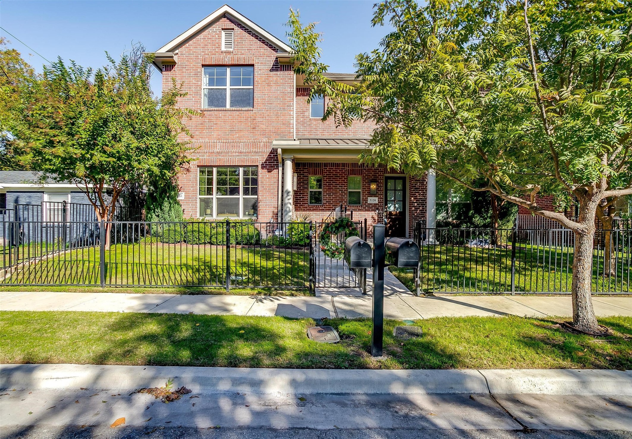 5122 Slate Street Fort Worth TX 76114