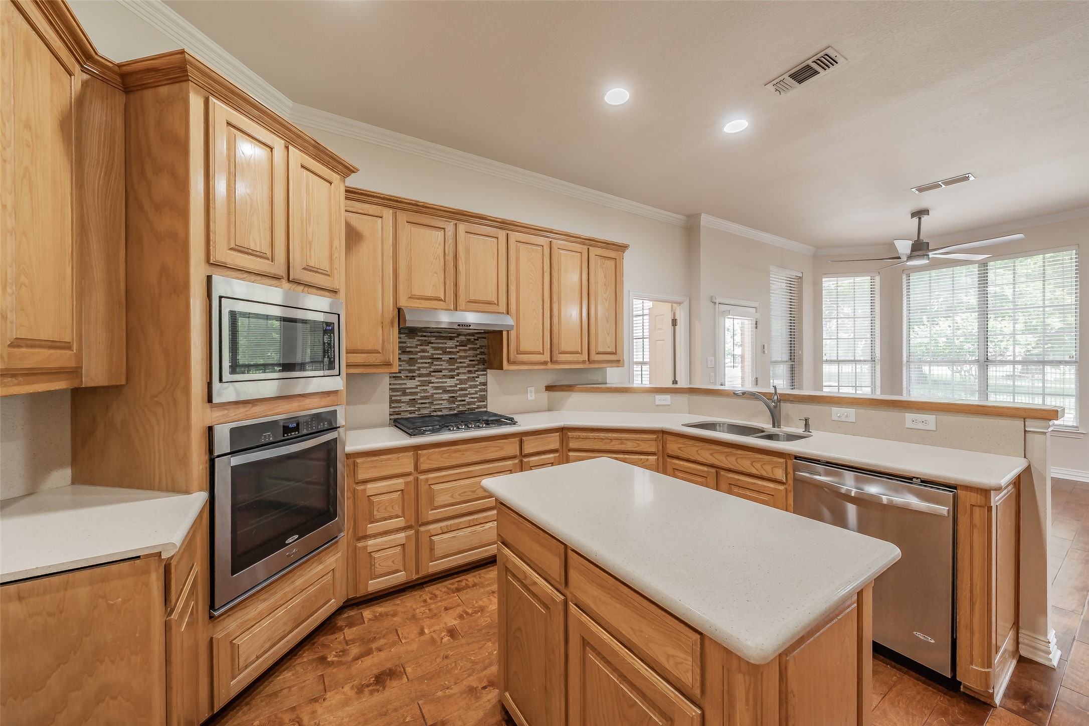 1049 Van Zandt Court Haslet TX 76052