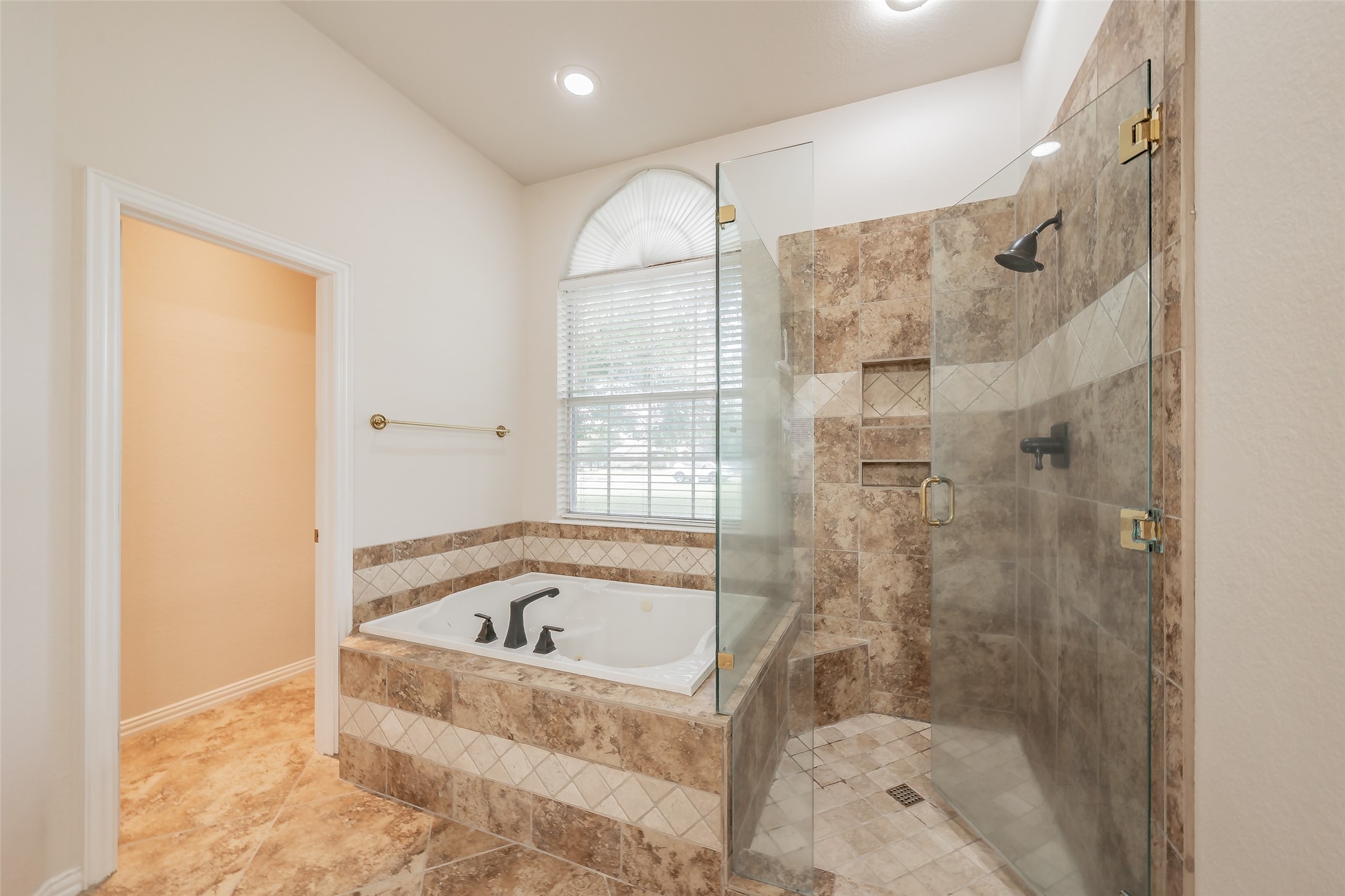 1049 Van Zandt Court Haslet TX 76052