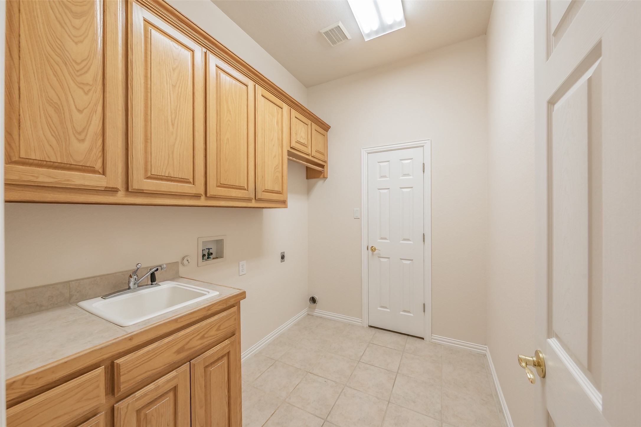 1049 Van Zandt Court Haslet TX 76052
