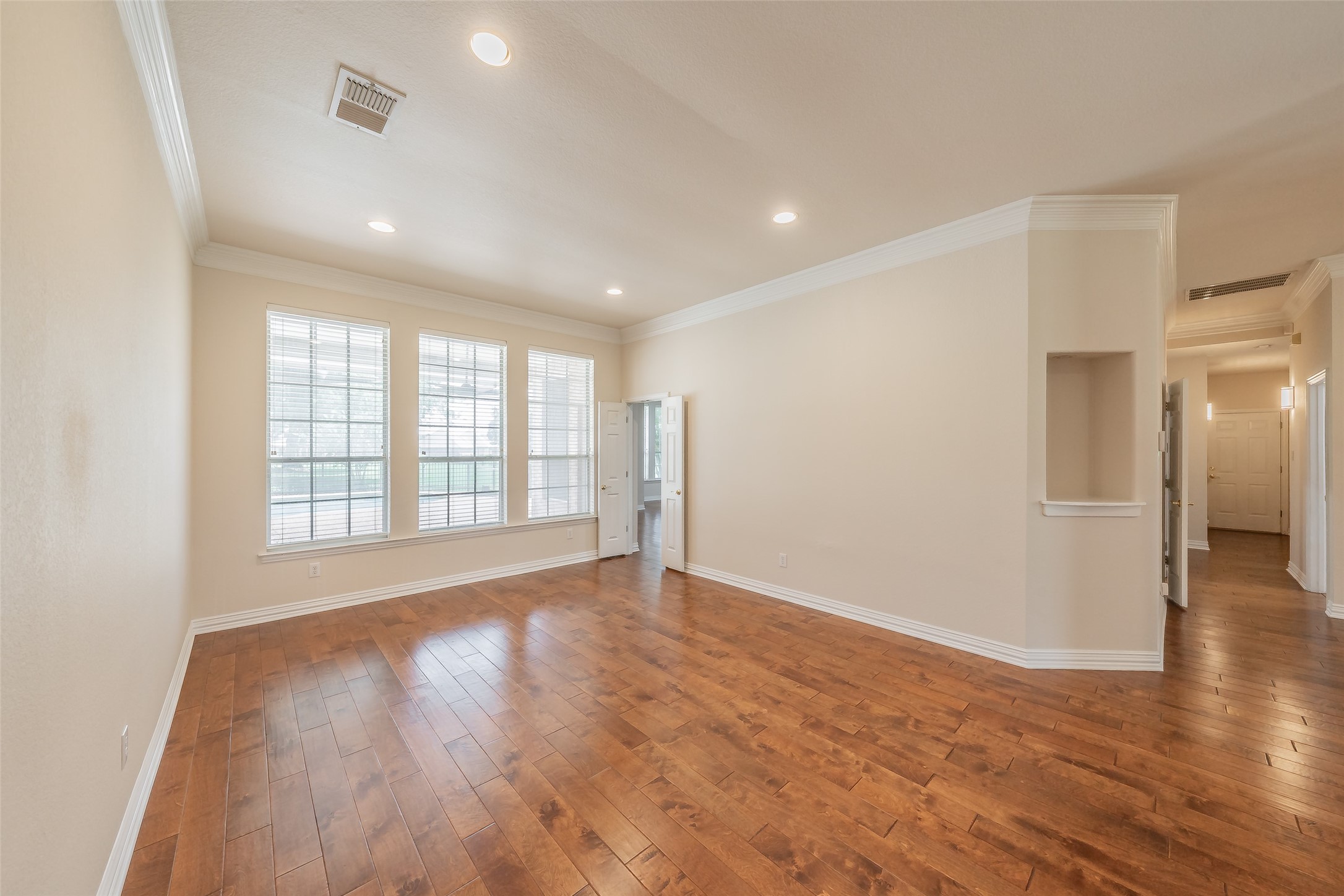 1049 Van Zandt Court Haslet TX 76052
