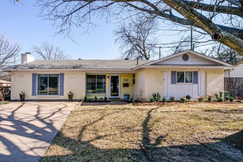 301 Lena Lane Burleson TX 76028