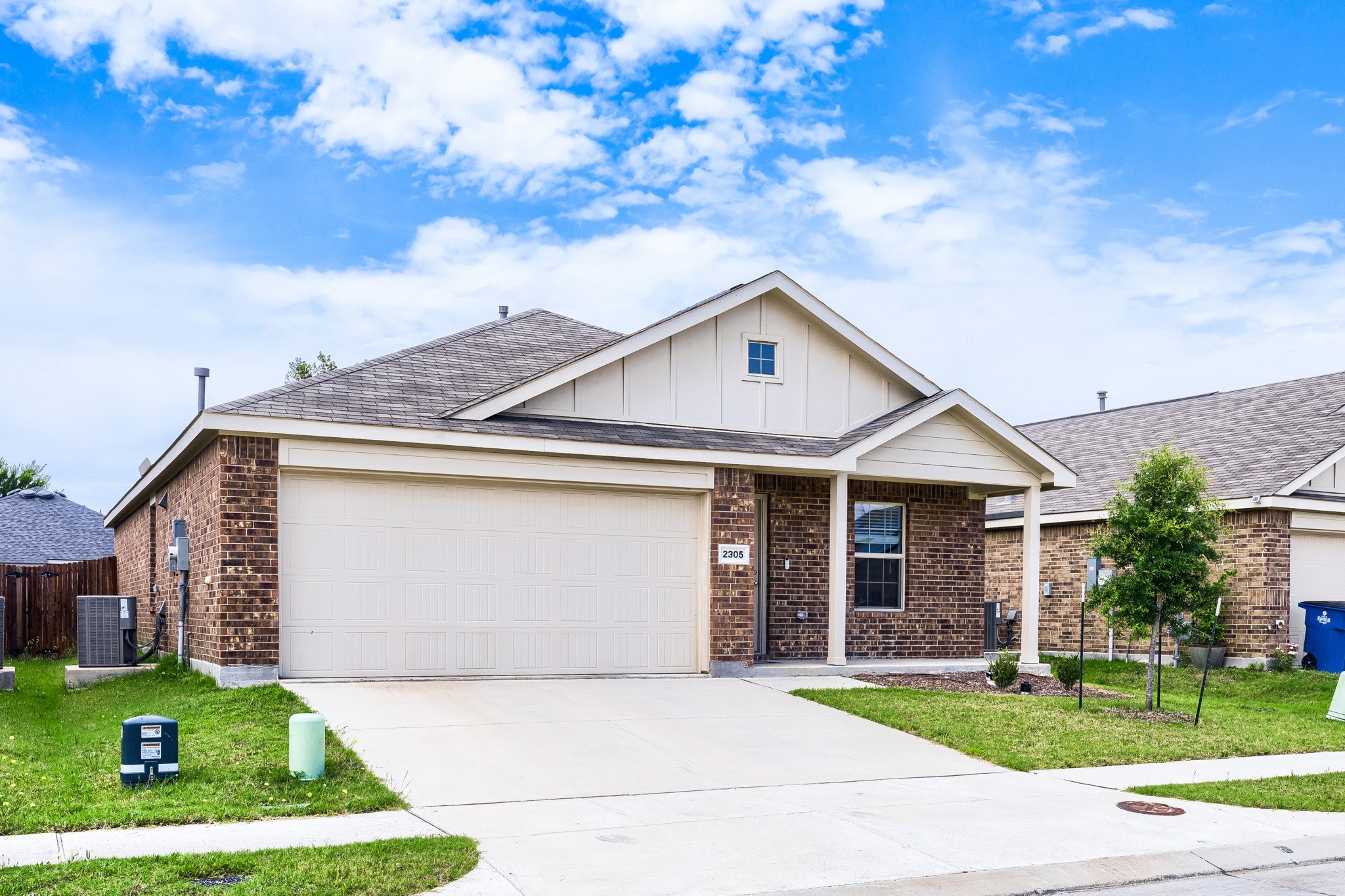 2305 Mobile Drive Ennis TX 75119