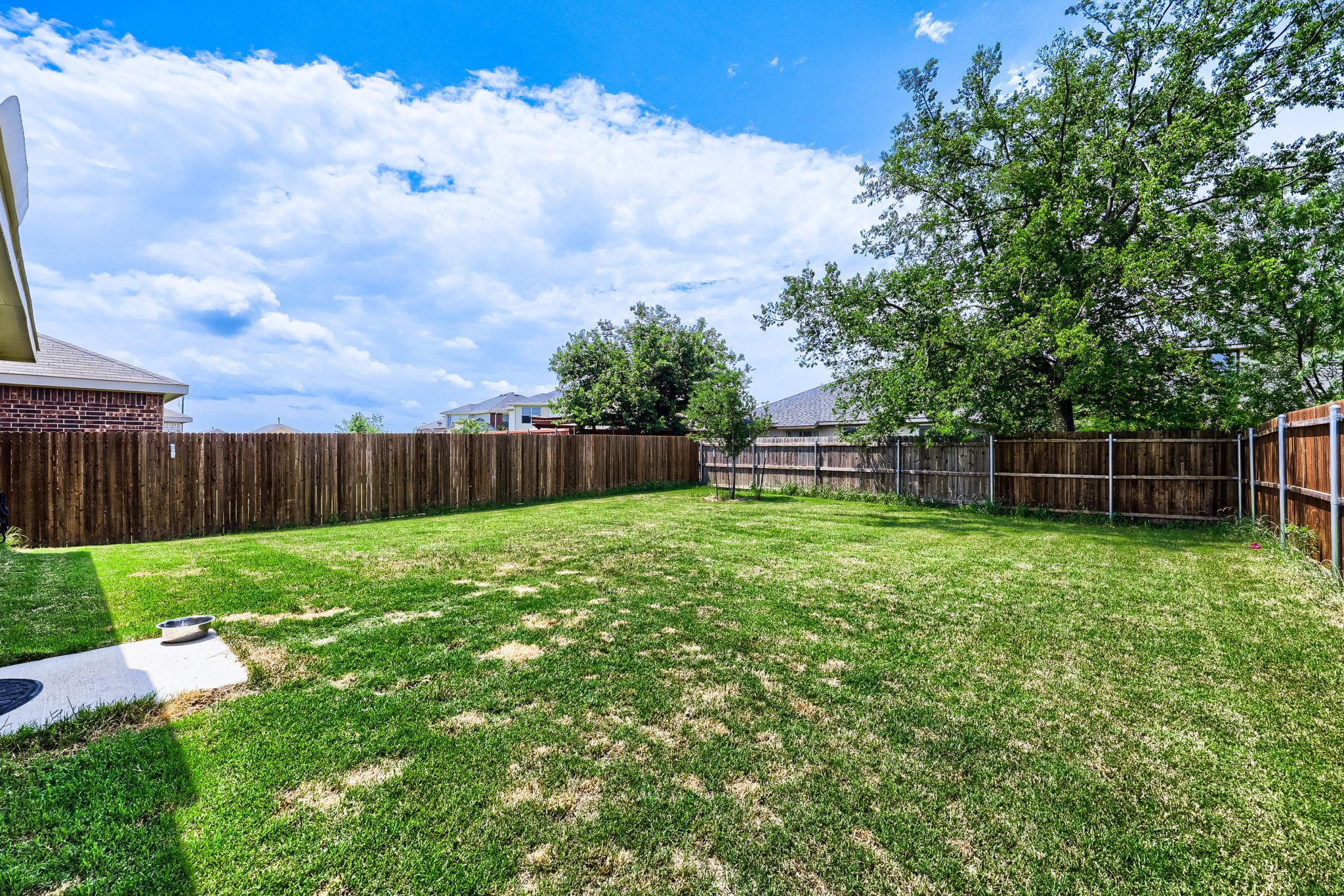 2305 Mobile Drive Ennis TX 75119